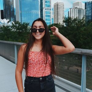 Meet your Posher, Ava